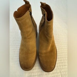 Zodiac Tan Leather Upper Shoes
